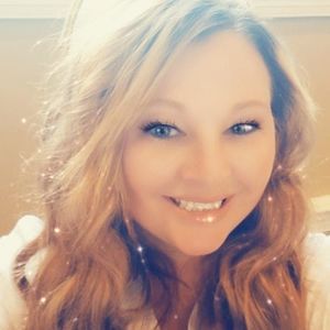 Meet your Posher, Lacey